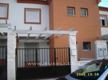 Townhouse for sale  - Sevilla - Mairena del alcor - 195.000 €