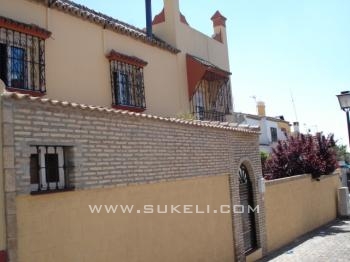 House for sale  - Sevilla - Mairena del aljarafe - 237.400 €