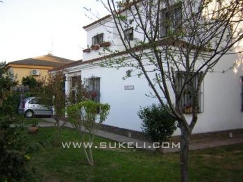 Chalet for sale  - Sevilla - Palomares del rio - 400.000 €