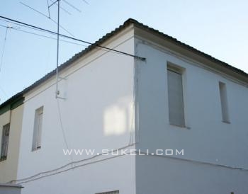 House for rent - Sevilla - Sevilla - Nervion - 1.000 €